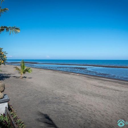 Villa Kamboja - Intimate Luxury Lovina Beach Villa Banjar  Exteriér fotografie